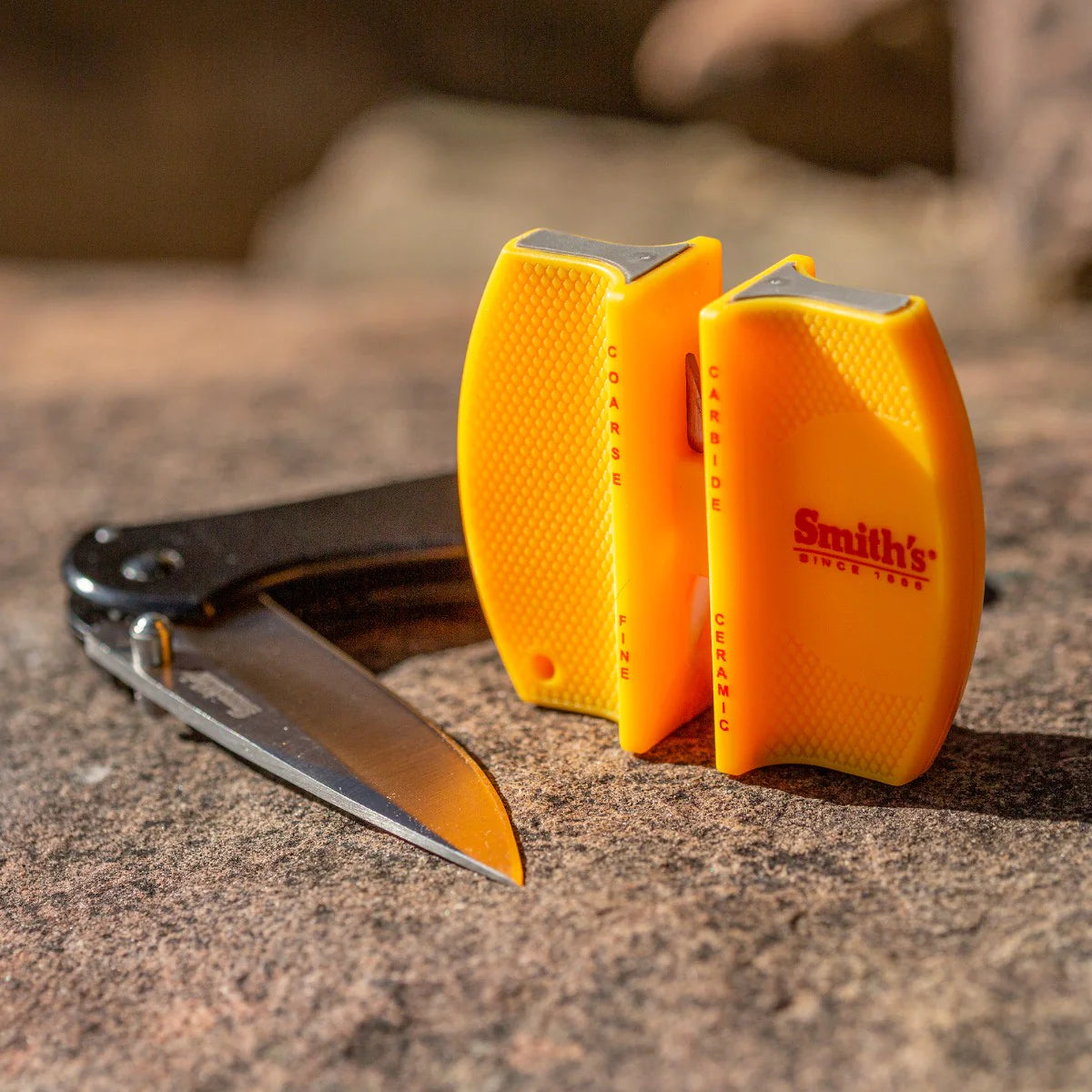 SMITHS 2-STEP ADJUSTABLE KNIFE SHARPENER
