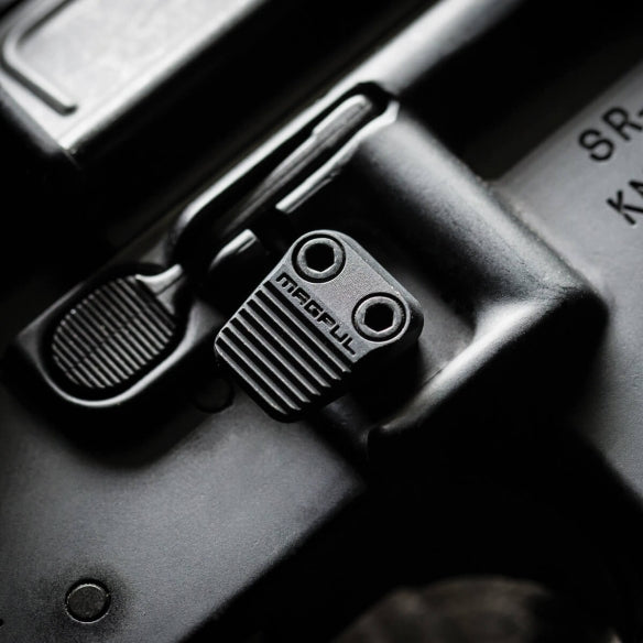 MAGPUL AR MAGAZINE RELEASE BLACK